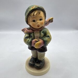 Goebel‎ Hummel "It's Cold" #421 5" Figurine W. Germany Exclusive Edition #6